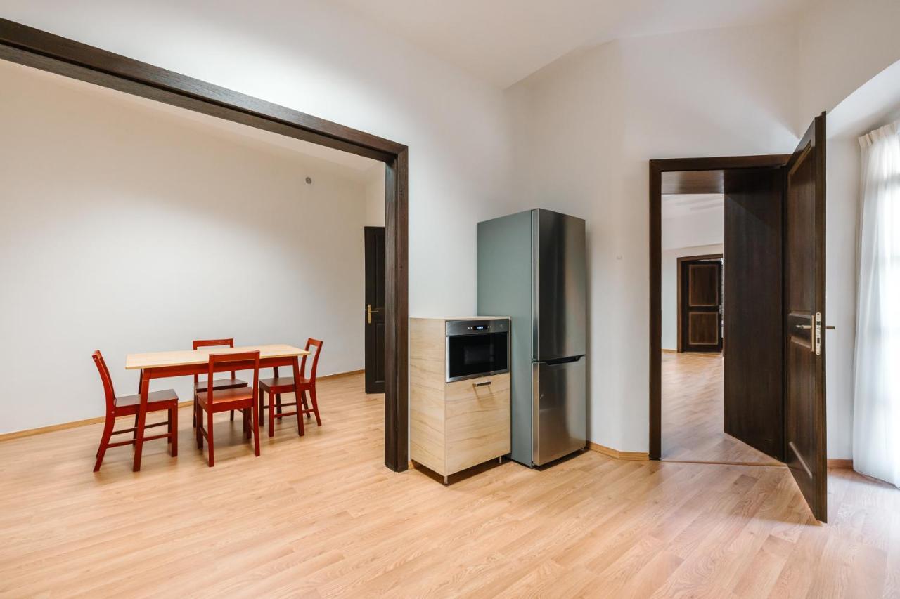 Michalska Residence 1 Bratislava Bagian luar foto